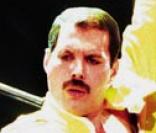 Freddie Mercury, leader du groupe Queen