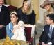 Victoria de Suède au baptême de son filleul le prince Christian de Danemark le 21 janvier 2006 à Copenhague.
La princesse Victoria de Suède est enceinte de son premier enfant, dont la naissance est attendue pour mars 2012. Mais l'héritière suédoise a déjà une solide expérience de marraine !