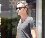 Balthazar Getty apparaît amaigri lors d'une sortie à Beverly Hills le 24 août 2011 