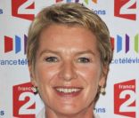Élise Lucet, à la conférence de presse de rentrée de France 2 au Théâtre du Rond-Point des Champs Élysées à Paris, le 5 août 2011