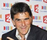 Tex à la conférence de presse de rentrée de France 2 au Théâtre du Rond-Point des Champs Élysées à Paris, le 5 août 2011