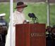  La reine Margrethe a fait une allocution émue... 
 La famille royale danoise était rassemblée à la citadelle (Kastellet) de Copenhague, lundi 5 septembre 2011, pour un hommage aux soldats danois tombés au champ d'honneur en oeuvrant pour la paix au sine de l'ONU ou de l'OTAN. 