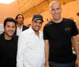 <p>Jamel Debbouze, Mohamed Debbouze et Zinedine Zidane en juin 2011 durant le premier Festival Marrakech du Rire</p>