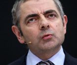 Rowan Atkinson sur le stand Rolls-Royce à Francfort le 13 septembre 2011