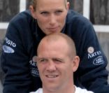 Mike Tindall, mari de la princesse Zara Phillips aurait eu quelques écarts avec une jeune fille au cours d'une troisième mi-temps très arrosée en Nouvelle Zélande où il dispute la Coupe du Monde de Rugby 