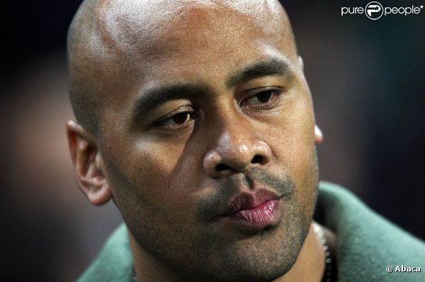 Jonah Lomu, ancienne star des All Blacks le 28 novembre 2009 à Paris