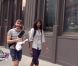 Comment Kamel a-t-il pu confondre Emilie avec ce jeune homme à droite ? (Episode 4 des  Anges de la Télé-Réalité 3 , diffusé le jeudi 29 septembre 2011).