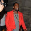 Kanye West fait ses premiers pas à Paris avec style