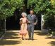 Cayetana Fitz-James Stuart, duchesse d'Albe, a convolé en troisièmes noces mercredi 5 octobre 2011 : âgée de 85 ans, la plus folklo des aristo espagnoles a épousé Alfonso Diez Carabantes, un fonctionnaire de 24 ans son cadet, à Séville. 