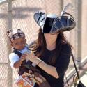 Sandra Bullock, pirate de charme pour une fête d'anniversaire animée avec Louis