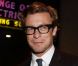 Simon Baker : Le Mentalist lance le jeu des lunettes noires à Hollywood