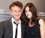 Sean Penn et Shanon Costello, à Zurich, le 28 septembre 2011.