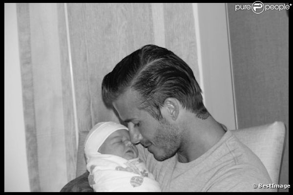 David Beckham et sa petite Harper à peine née en juillet 2011 
