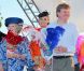 Les royaux néerlandais, la princesse Maxima en tête, ont participé avec beaucoup d'énergie, amusés, au festival Fiesta Popular à Linear Park, Oranjestad, Aruba, le 28 octobre 2011.
La reine Beatrix, le prince Willem-Alexander et la princesse Maxima des Pays-Bas sont en visite dans les ex-Antilles néerlandaises du 28 octobre au 6 novembre 2011.