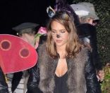 Jessica Alba, féline, ne peut rivaliser avec sa Honor et son super-héros de mari