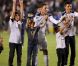 David Beckham et ses enfants Brooklyn, Romeo et Cruz le 16 octobre 2011 lors d'un match face aux Chivas USA au Home Depot Center de Los Angeles