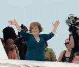 Susan Boyle rencontre ses fans à l'occasion d'une mini-croisière dans la baie de Sydney, le 7 novembre 2011.