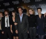 Philippe Lioret entouré de son équipe lors de l'avant-première de Toutes nos envies, le 7 novembre 2011.