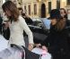 Jessica Alba en compagnie de Roberta Armani à Milan, pour assister à l'inauguration de l'hôtel Armani. Le 10 novembre 2011