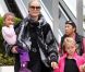 Heidi Klum, sa maman Erna, et ses filles Lou et Leni font du shopping à Los Angeles, le 12 novembre 2011.