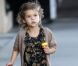 Honor dans les rues de Los Angeles avec sa maman Jessica Alba le 13 novembre 2011 à Los Angeles