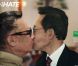 Campagne Unhate de Benetton avec Kim Jong-Il et Lee Myung-bak, novembre 2011.