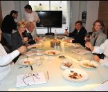 Le jury lors de la finale du premier concours de cuisine amateur Tous en cuisine, à Paris, le 18 novembre 2011.