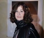 Valérie Lemercier a assisté à la soirée de la galerie du Passage à Paris le 21 novembre 2011