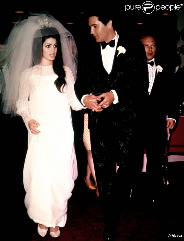 Elvis Presley et Priscilla pour leur mariage à Las Vegas, le 1er mai 1967.