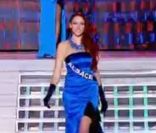 Miss Alsace pendant le tableau Gilda, élection Miss France 2012, samedi 3 décembre 2011, sur TF1