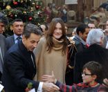 Nicolas Sarkozy et Carla Bruni, arbre de Noël de l\'Élysée, le 14 décembre 2011.<br />