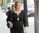 Superbe, Hilary Duff fait du shopping avec sa mère à Los Angeles le 14 décembre 2011