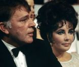 Richard Burton et Elizabeth Taylor à Munich en 1968 (archives).
