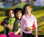 Hermine de Clermont-Tonnerre est venue avec ses deux enfants fêter le coup d'envoi des 25 ans du Futuroscope, à Poitiers, le 17 décembre 2011.