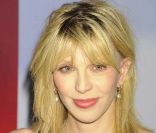 Courtney Love à la soirée Valentino à New York, le 7 décembre 2011.