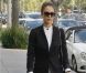 Jessica Alba, Cash Warren et leurs filles Honor et Haven ont fait une longue balade à Los Angeles. Le 18 décembre 2011