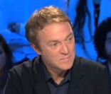 Christophe Hondelatte quitte le plateau d'On n'est pas couché sur France 2