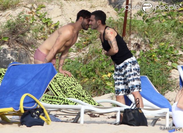Marc Jacobs et Lorenzo Martone, intimes lors de leurs vacances à Saint Barthélémy. Le 27 décembre 2011.