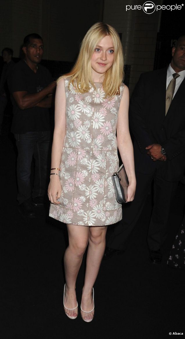 Dakota Fanning au défilé Marc Jacobs à New York, le 15 septembre 2011. 