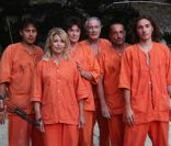 La fameuse famille formidable se met toujours dans des situations incroyables. Ici en prisonniers 