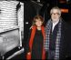 Paul Boujenah et son épouse découvrent l'exposition photographique de Valérie Perrin au Ciné 13 Théâtre, à Paris. Janvier 2012 