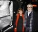 Paul Boujenah et son épouse découvrent l'exposition photographique de Valérie Perrin au Ciné 13 Théâtre, à Paris. Janvier 2012