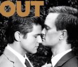 Neil Patrick Harris et son compagnon David Burtka en couverture du magazine Out, the love issue