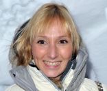 Audrey Lamy lors d'une soirée montagnarde dans un igloo pendant le festival du film de comédie de l'Alpe d'Huez, le 18 janvier 2012