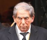 Pierre Huth lors des obsèques de Rosy Varte, en l'église arménienne à Paris, le 19 janvier 2012