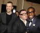 Lucas Ossendrijver, Alber Elbaz et Tinie Tempah posent en coulisses du défilé Lanvin à Paris, le 22 janvier 2012.