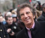 Jack Lang à son arrivée au Défile Chanel Haute Couture à Paris le 24 janvier 2012