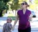 Jennifer Garner et sa fille Violet, qui vient de sortir de son cours de danse, marchent dans les rues de Los Angeles, le 28 janvier