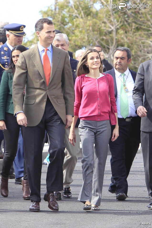 Príncipe Felipe cumple hoy 44 años en una visita a El Hierro - Página 2 785297--637x0-1
