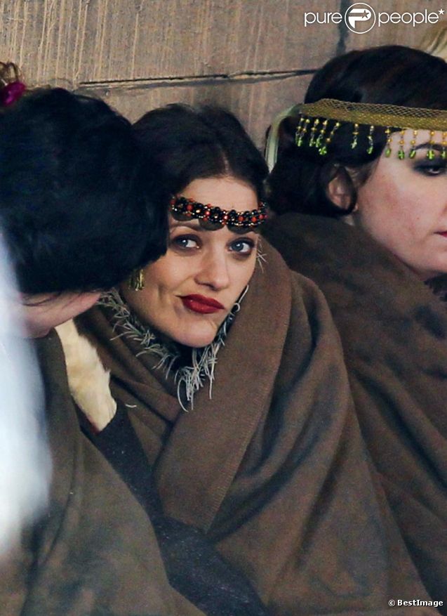 Marion Cotillard en prostituée tourne le film encore sans titre de James Gray, à New York, le 30 janvier 2012.